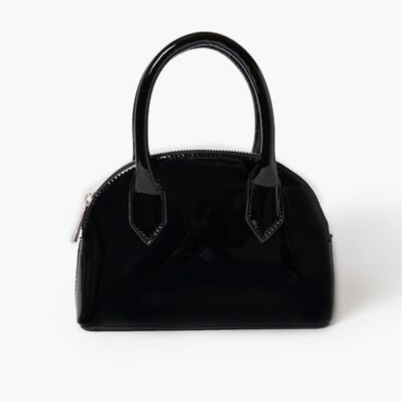 Forever 21 Handbags - NWOT FOREVER 21 BLACK FAUX LEATHER MINI CLASSIC HANDBAG